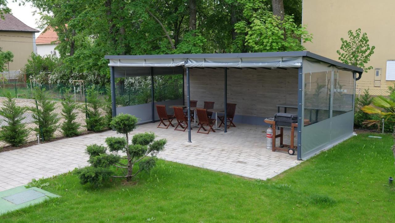 Anna Villa Fuered Boutique Rooms Balatonfured Exterior photo